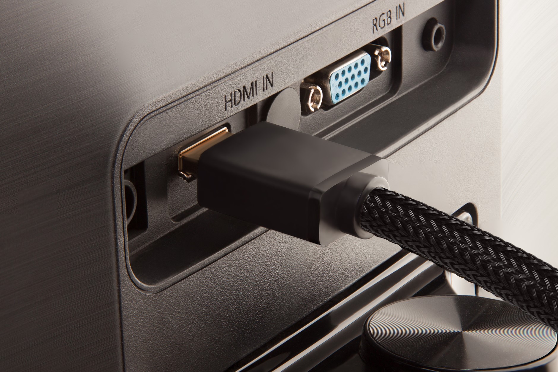 compatible HDMT socket to connet with soundbar- SHARP Sg