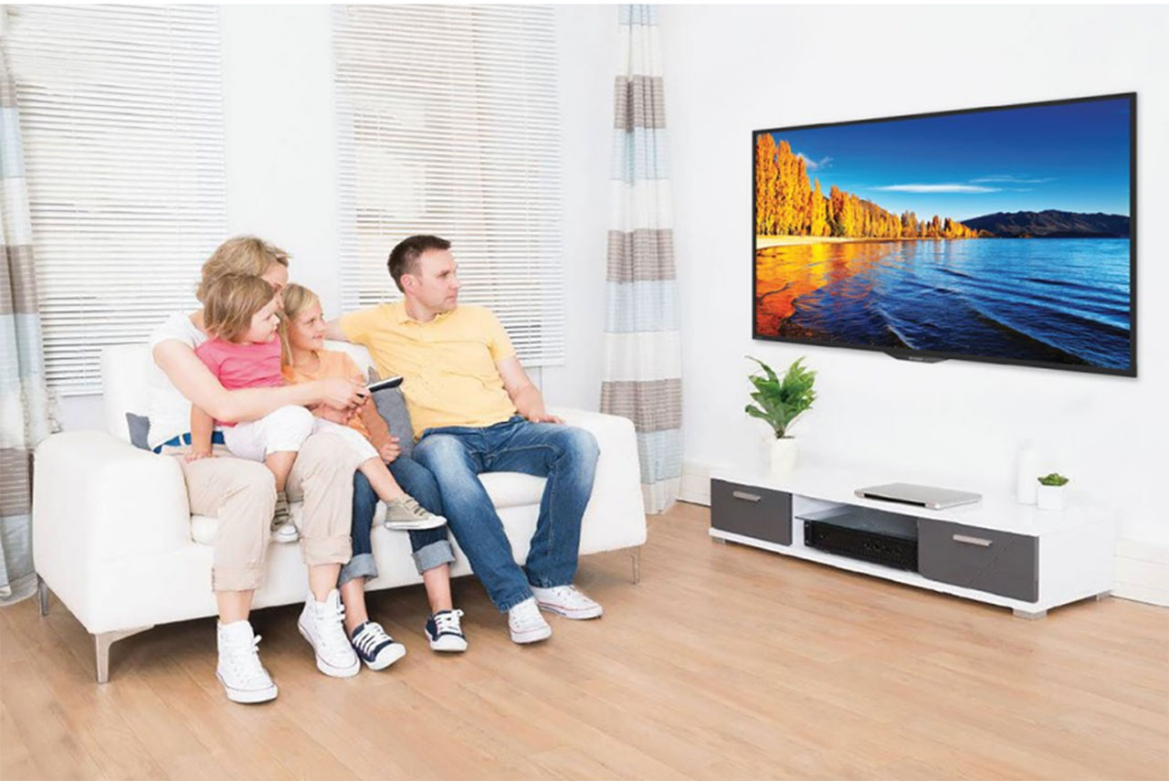 TV can strengthen family bonds - SHARP Singapore